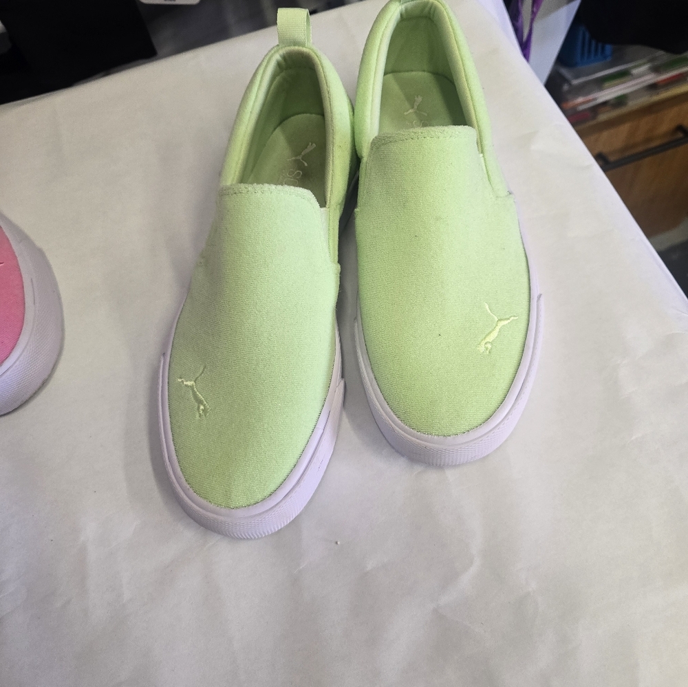 Pastel Green Sneakers with Textured Fabric and Thick Sole